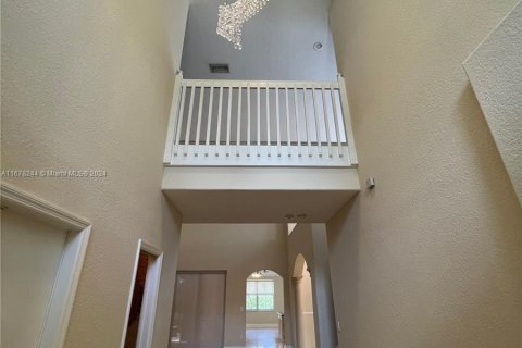 Casa en venta en Miramar, Florida, 4 dormitorios, 316.8 m2 № 1404587 - foto 4