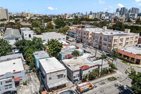 Propiedad comercial en venta en Miami, Florida, 318 m2 № 1399102 - foto 5