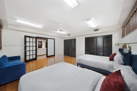 Casa en venta en Hollywood, Florida, 4 dormitorios, 221.39 m2 № 1172620 - foto 18