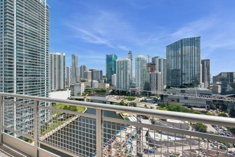 Condo in Miami, Florida, 2 bedrooms  № 1367264 - photo 3