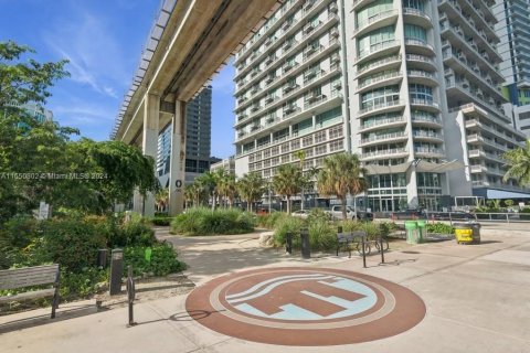 Copropriété à vendre à Miami, Floride: 2 chambres, 103.4 m2 № 1367264 - photo 19