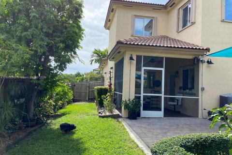 Casa en alquiler en Cutler Bay, Florida, 3 dormitorios, 174.28 m2 № 1367262 - foto 26