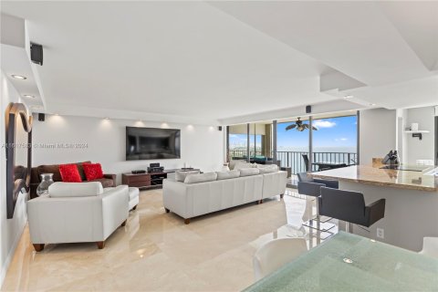 Condo in Fort Lauderdale, Florida, 2 bedrooms  № 1239035 - photo 20