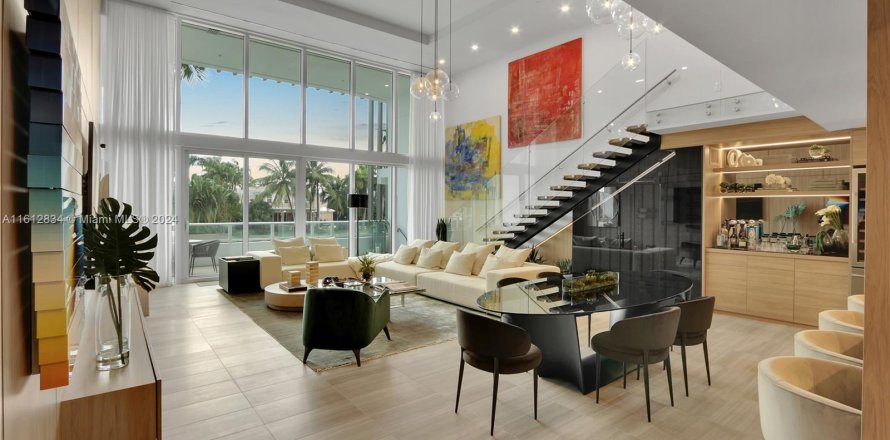 Condominio en Miami Beach, Florida, 2 dormitorios  № 1238997