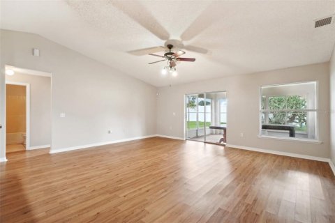 Villa ou maison à vendre à Kissimmee, Floride: 3 chambres, 135.64 m2 № 1363021 - photo 10