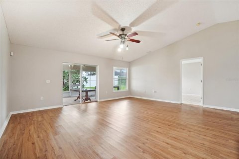 Villa ou maison à vendre à Kissimmee, Floride: 3 chambres, 135.64 m2 № 1363021 - photo 11