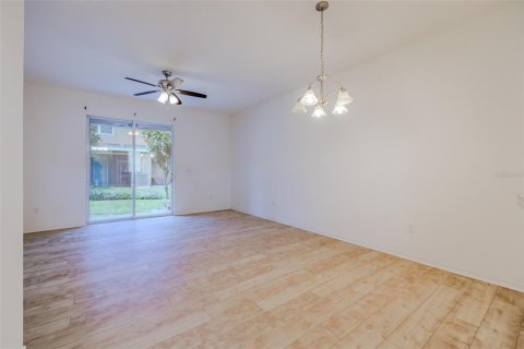 Townhouse in Riverview, Florida 2 bedrooms, 104.05 sq.m. № 1364362 - photo 15