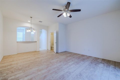 Townhouse in Riverview, Florida 2 bedrooms, 104.05 sq.m. № 1364362 - photo 17