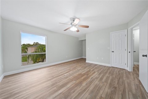 Copropriété à vendre à Tampa, Floride: 2 chambres, 111.48 m2 № 1399388 - photo 5