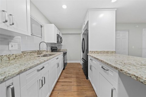 Copropriété à vendre à Tampa, Floride: 2 chambres, 111.48 m2 № 1399388 - photo 13