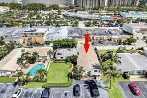 Купить коммерческую недвижимость в Дирфилд-Бич, Флорида 210.7м2, № 1155827 - фото 4