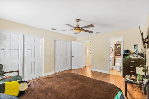 Condominio en venta en Pembroke Pines, Florida, 2 dormitorios, 112.78 m2 № 965231 - foto 11