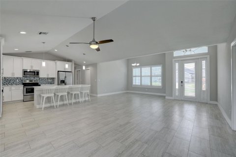Casa en venta en Port St. Lucie, Florida, 4 dormitorios, 203.27 m2 № 1151355 - foto 7