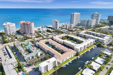 Condominio en venta en Lauderdale-by-the-Sea, Florida, 2 dormitorios, 85.47 m2 № 945462 - foto 6