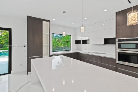 House in Fort Lauderdale, Florida 5 bedrooms № 782211 - photo 24