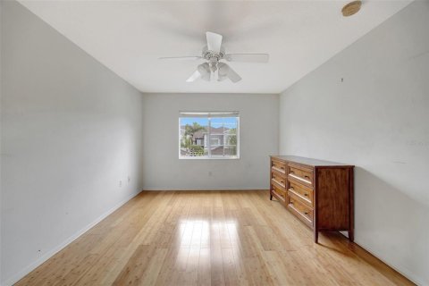 Townhouse in Tampa, Florida 3 bedrooms, 192.4 sq.m. № 1364737 - photo 23