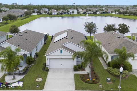 Casa en venta en New Smyrna Beach, Florida, 3 dormitorios, 153.38 m2 № 1394175 - foto 2