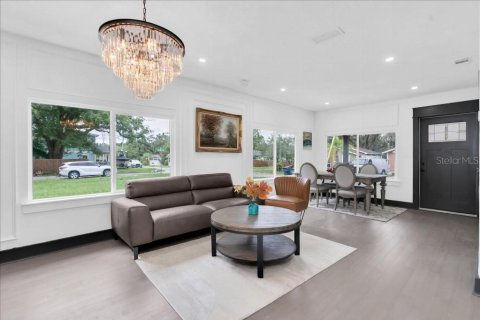 Casa en venta en Tampa, Florida, 3 dormitorios, 129.41 m2 № 1394161 - foto 5