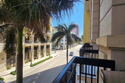 Adosado en venta en West Palm Beach, Florida, 1 dormitorio, 99.5 m2 № 1160364 - foto 17