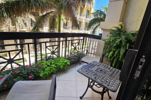 Townhouse in West Palm Beach, Florida 1 bedroom, 99.5 sq.m. № 1160364 - photo 18