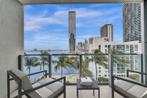 Copropriété à vendre à Miami, Floride: 1 chambre, 73.39 m2 № 1102016 - photo 7