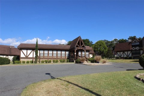 Condo in Leesburg, Florida, 2 bedrooms  № 1244138 - photo 27