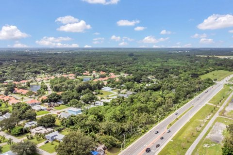 Terreno en venta en Vero Beach, Florida № 1365313 - foto 8