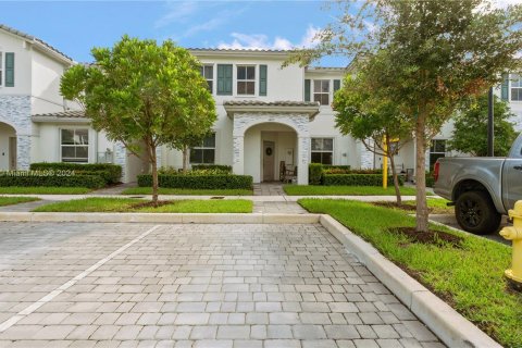 Touwnhouse à vendre à Homestead, Floride: 3 chambres, 149.76 m2 № 1362256 - photo 1