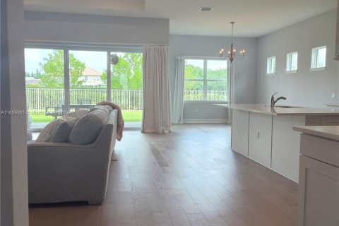 Casa en venta en Lake Worth, Florida, 3 dormitorios № 1365339 - foto 4