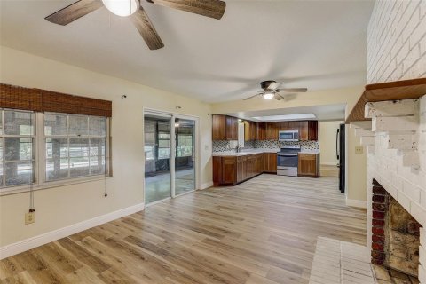 Villa ou maison à vendre à Kissimmee, Floride: 4 chambres, 229.84 m2 № 1122992 - photo 9