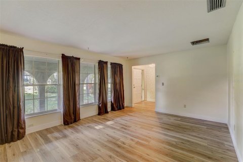 Villa ou maison à vendre à Kissimmee, Floride: 4 chambres, 229.84 m2 № 1122992 - photo 14