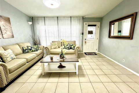 Casa en venta en Orlando, Florida, 3 dormitorios, 142.79 m2 № 1426653 - foto 14