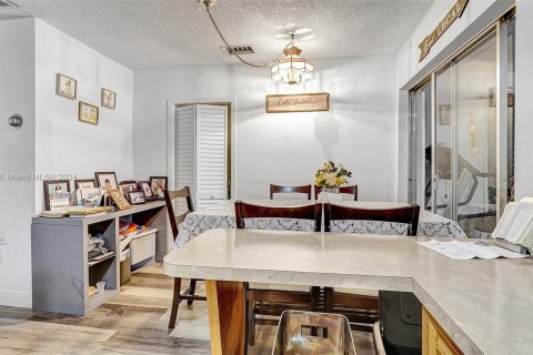 Villa ou maison à vendre à Fort Lauderdale, Floride: 2 chambres, 145.86 m2 № 1233584 - photo 20