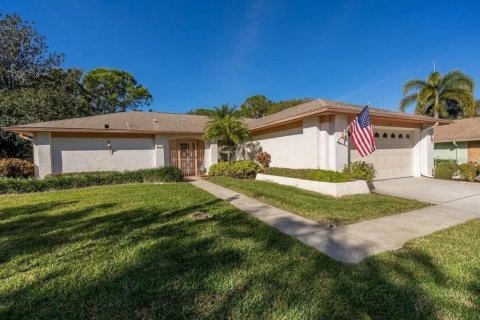 Casa en venta en Palm Harbor, Florida, 2 dormitorios, 174.56 m2 № 1387266 - foto 1