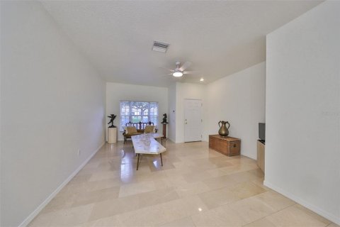 Touwnhouse à vendre à Gibsonton, Floride: 2 chambres, 126.35 m2 № 1363077 - photo 6