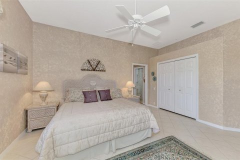 Casa en venta en Port Charlotte, Florida, 2 dormitorios, 168.34 m2 № 1363115 - foto 22