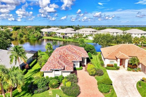 Casa en venta en Port Charlotte, Florida, 2 dormitorios, 168.34 m2 № 1363115 - foto 2