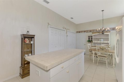 Casa en venta en Port Charlotte, Florida, 2 dormitorios, 168.34 m2 № 1363115 - foto 16