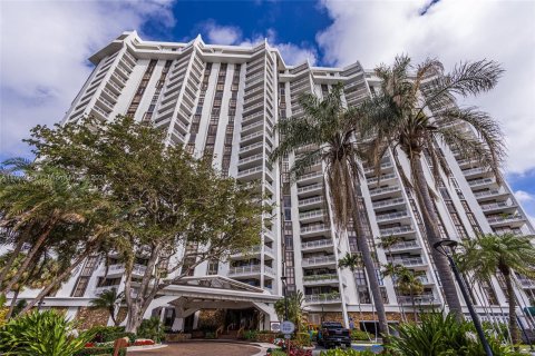 Copropriété à vendre à Miami, Floride: 2 chambres, 108.14 m2 № 1369069 - photo 6