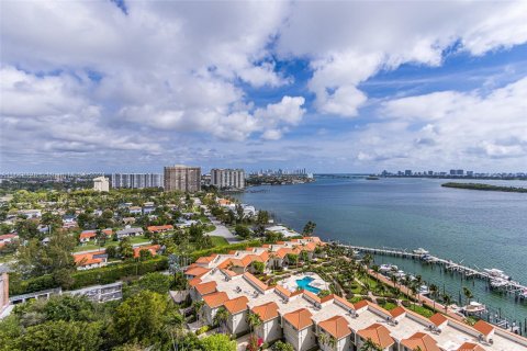 Copropriété à vendre à Miami, Floride: 2 chambres, 108.14 m2 № 1369069 - photo 5