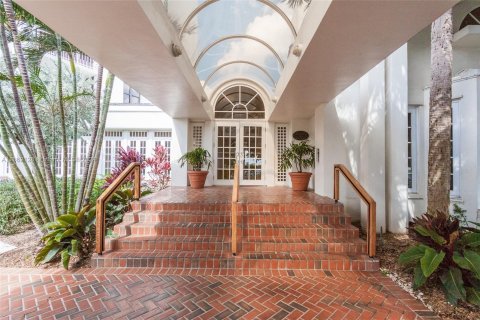 Copropriété à vendre à Miami, Floride: 2 chambres, 108.14 m2 № 1369069 - photo 7