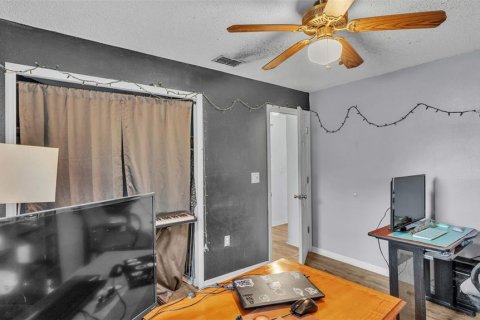 Duplex in Lakeland, Florida 2 bedrooms, 111.95 sq.m. № 1405675 - photo 19