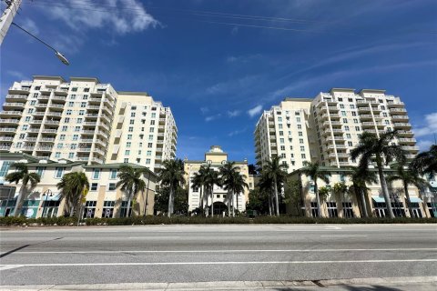 Condominio en venta en Boynton Beach, Florida, 2 dormitorios, 110.93 m2 № 1132182 - foto 1