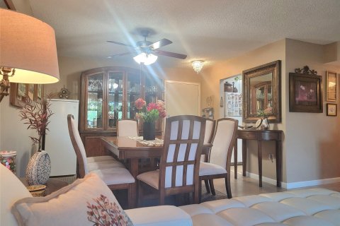 Copropriété à vendre à North Lauderdale, Floride: 2 chambres, 107.77 m2 № 1135338 - photo 10