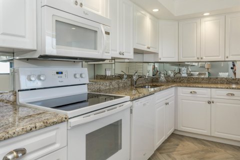 Condo in Jupiter, Florida, 2 bedrooms  № 1135335 - photo 29