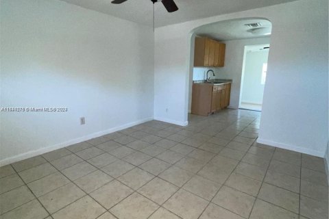 House in St. Lucie, Florida 2 bedrooms, 89.74 sq.m. № 1321254 - photo 30