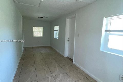 House in St. Lucie, Florida 2 bedrooms, 89.74 sq.m. № 1321254 - photo 24