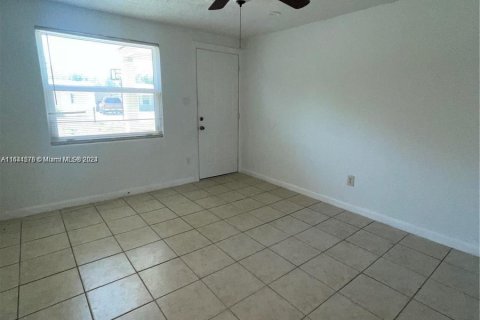 House in St. Lucie, Florida 2 bedrooms, 89.74 sq.m. № 1321254 - photo 22