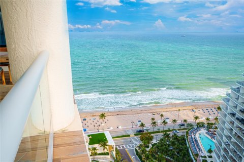 Condo in Fort Lauderdale, Florida, 2 bedrooms  № 1081377 - photo 21