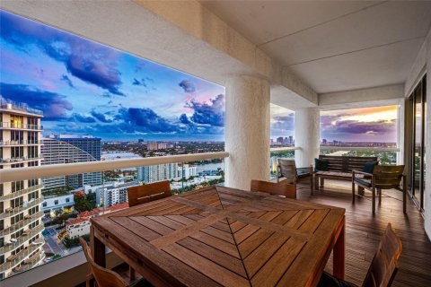 Condo in Fort Lauderdale, Florida, 2 bedrooms  № 1081377 - photo 3